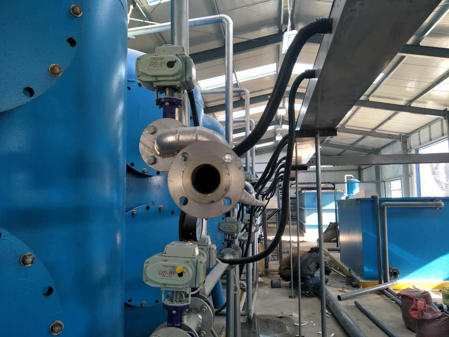 石油工業(yè)的脈動 探索油田現(xiàn)場輸油管道及設(shè)施的專業(yè)影像世界